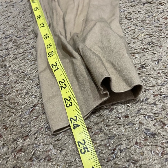 Cropped Beige Pants - Picture 5 of 6